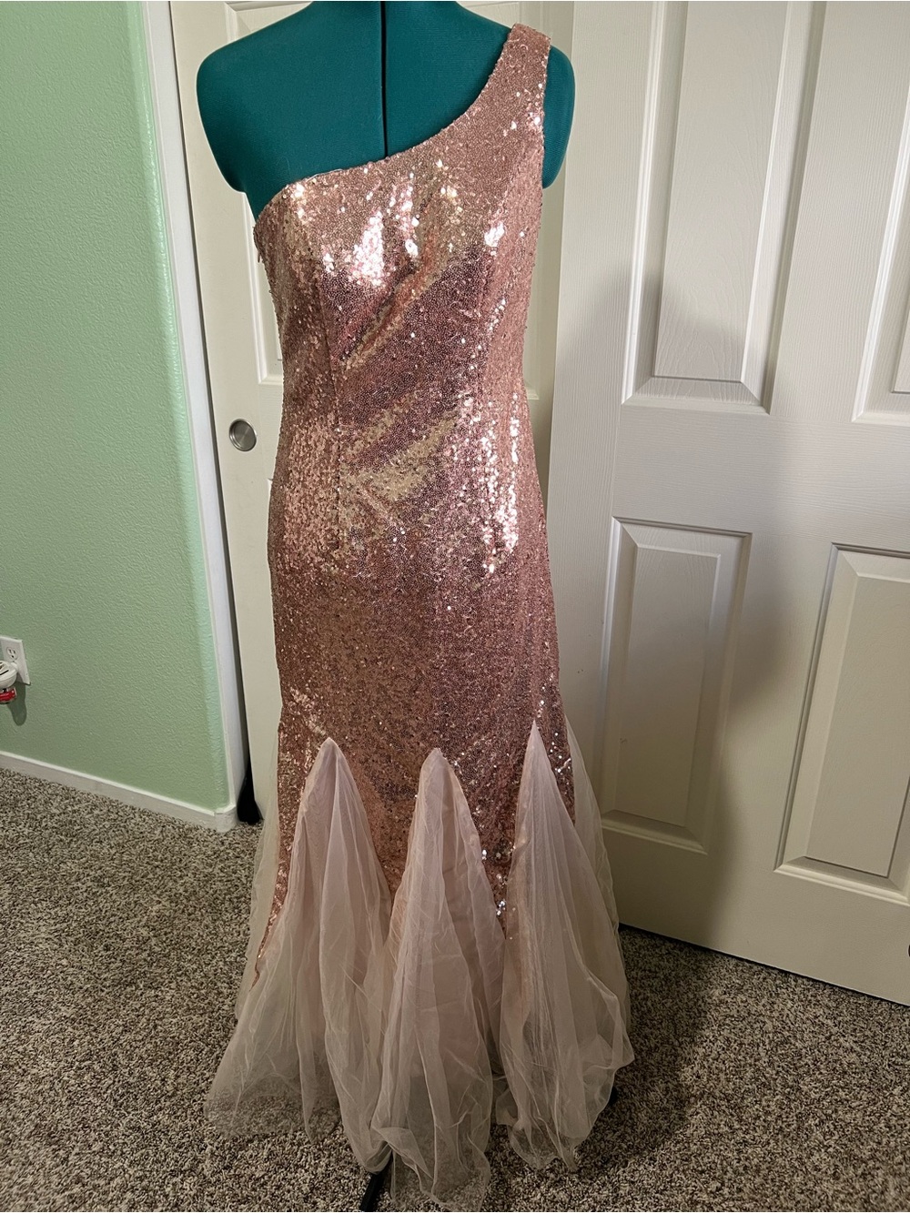 Grace Karin One-Shoulder Rose Gold Sequin Mermaid Gown - sz 8